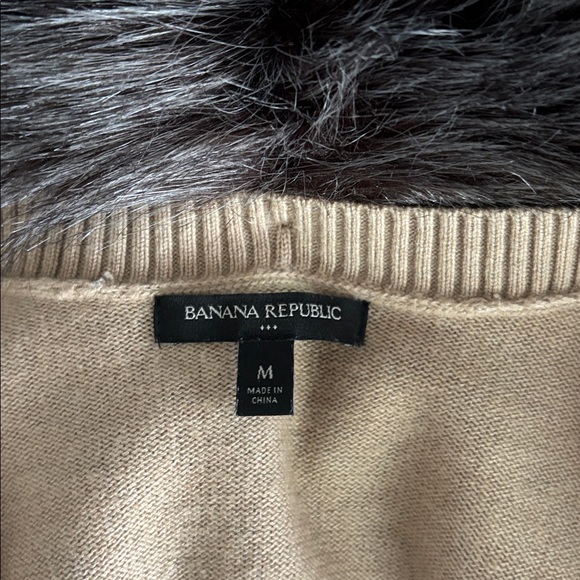 Banana Republic Tan Knit Open Cardigan Sweater with Removable Faux Fur Trim - Picture 7 of 8